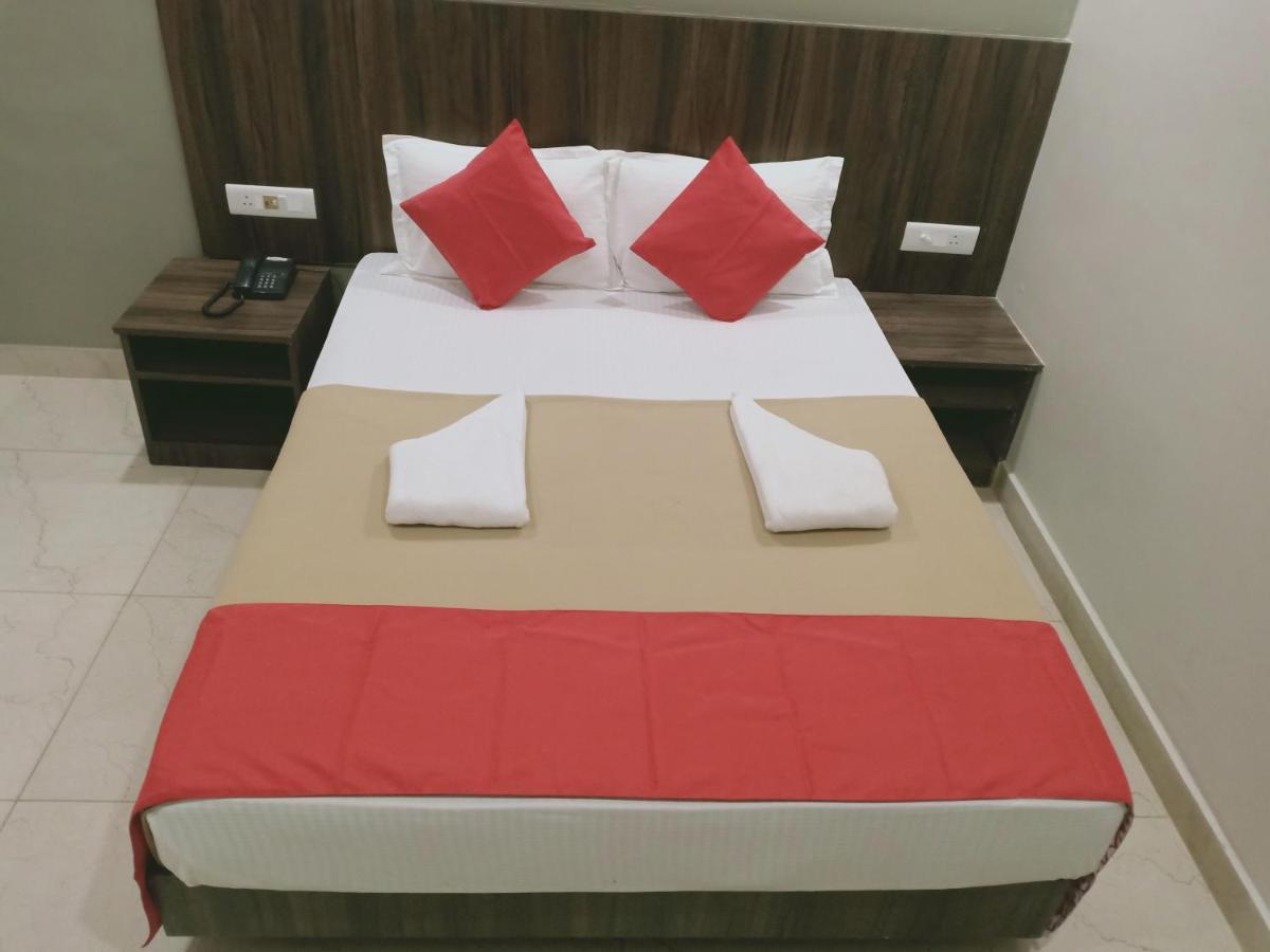 Hotel Janaki Pride Puri Exterior photo
